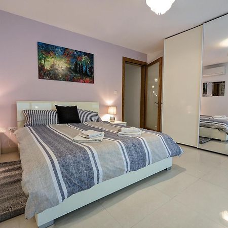 Sweetholidays Malta Leilighet Sliema Eksteriør bilde
